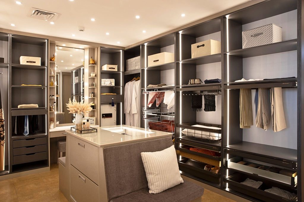 From Chaos To Calm: Easy Fixes For a Cluttered Wardrobe