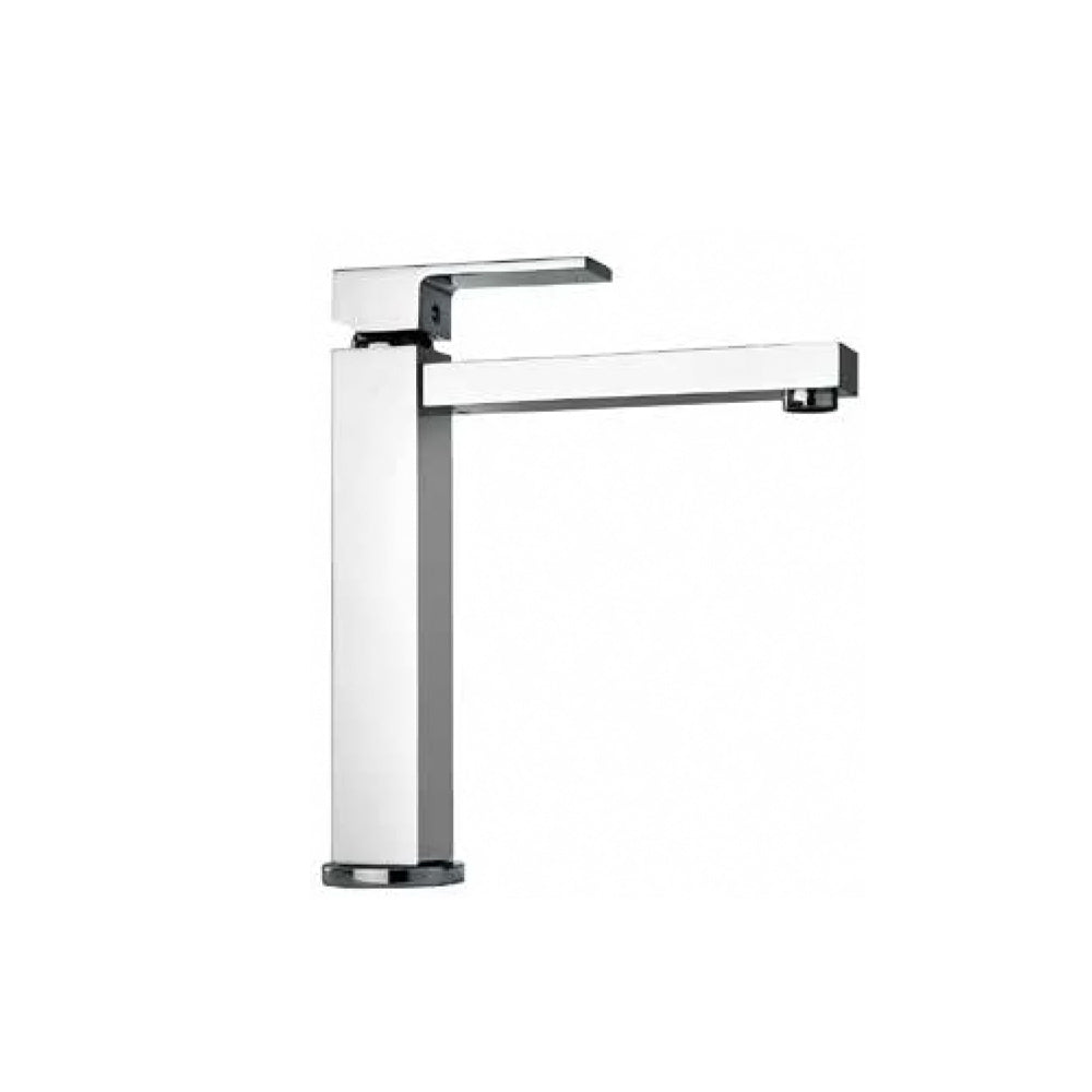 Argo Grosseto Classic 2991 single lever kitchen mixer with a 180-degree swivel spout and a sleek chrome-plated finish for modern and traditional kitchens.
